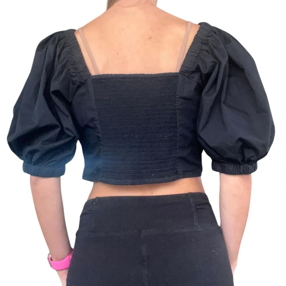 Abercrombie & Fitch Womens M Black Short Puff Sleeves Smocked Ruched Cropped Top
